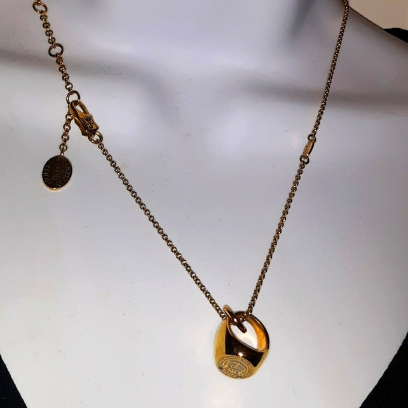 Limited edition JUICY COUTURE 2008 class ring box - Picture 4 of 14